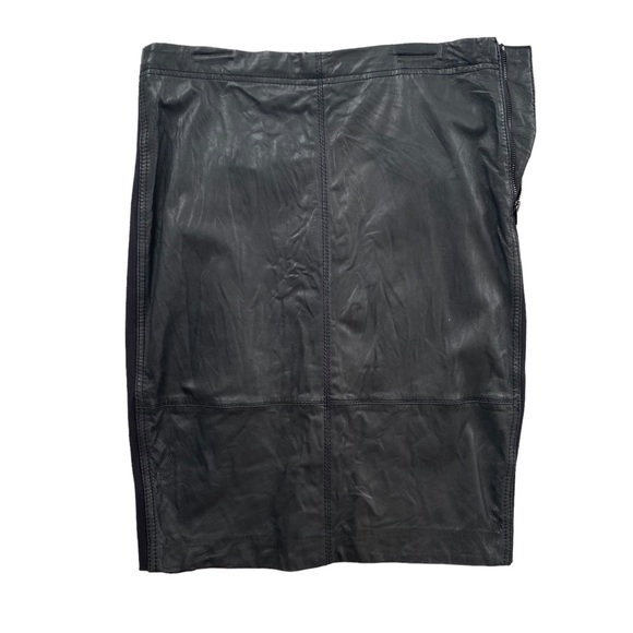 Marciano Black Faux Leather Mini Skirt - Size 4 - Picture 1 of 5
